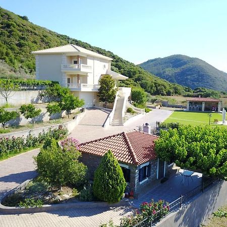 Villa Anna نافبكْتوس المظهر الخارجي الصورة