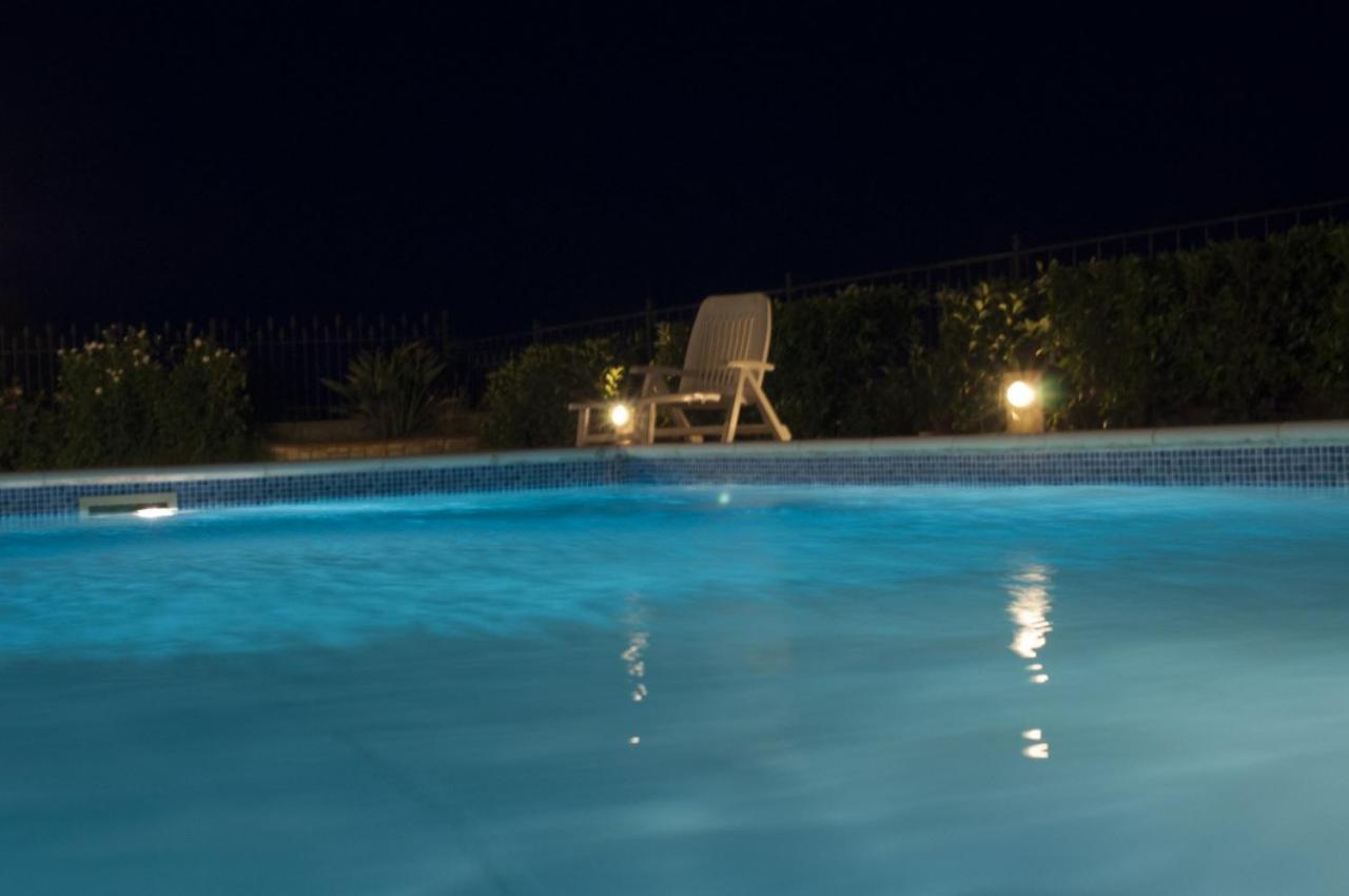 Villa Anna نافبكْتوس المظهر الخارجي الصورة