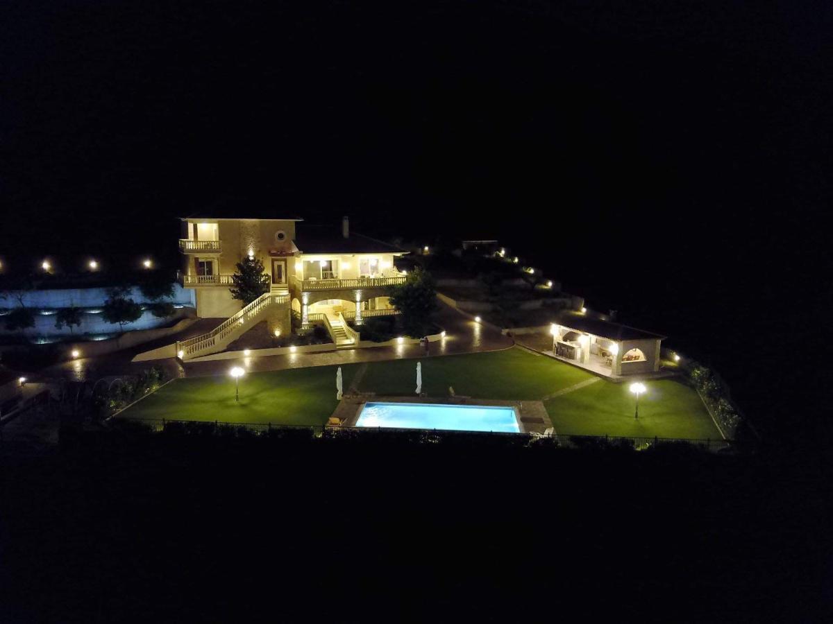 Villa Anna نافبكْتوس المظهر الخارجي الصورة