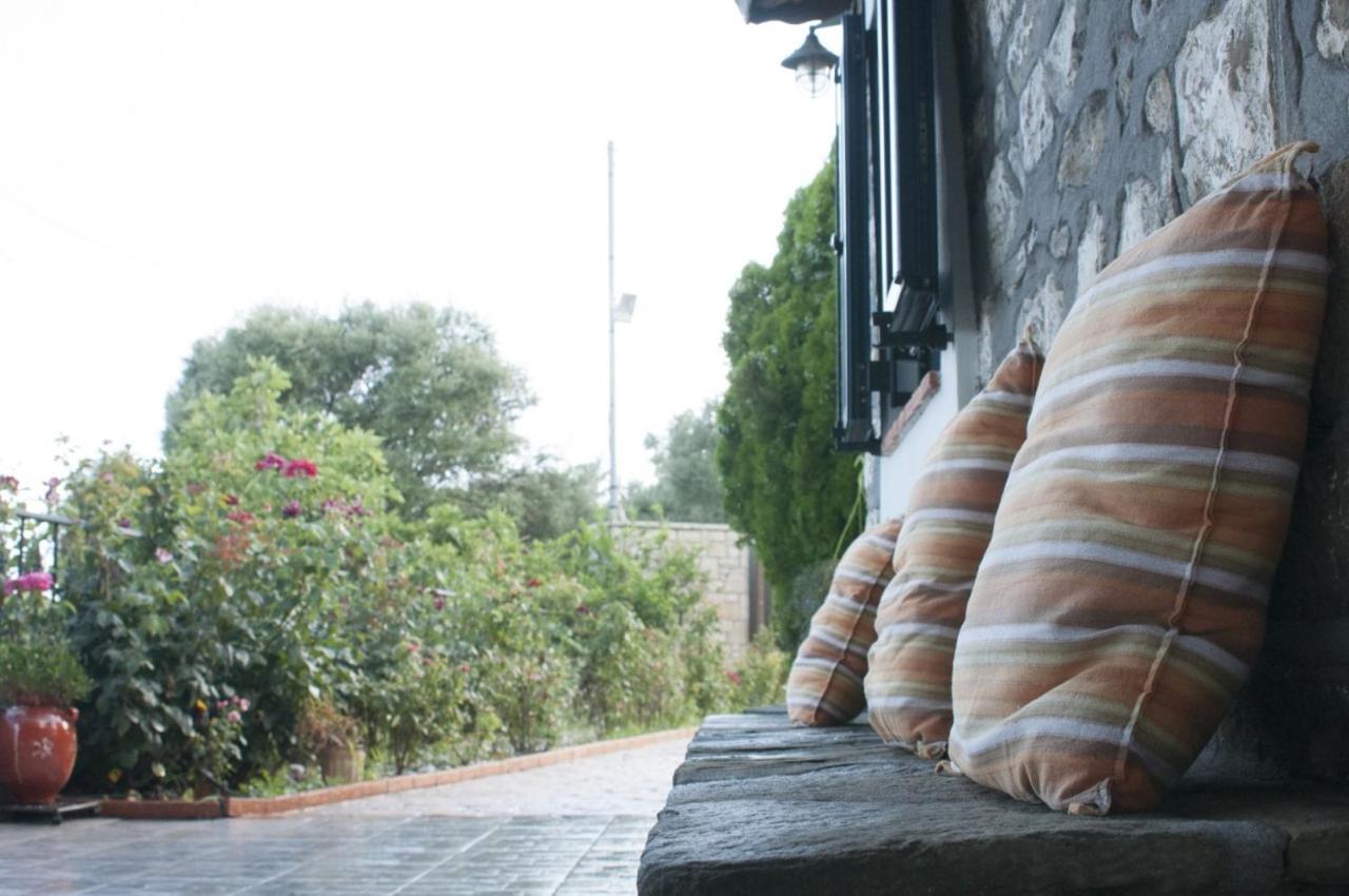 Villa Anna نافبكْتوس المظهر الخارجي الصورة